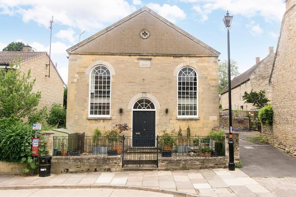 3 Bedroom Converted Chapel In Historic Oundle Luaran gambar
