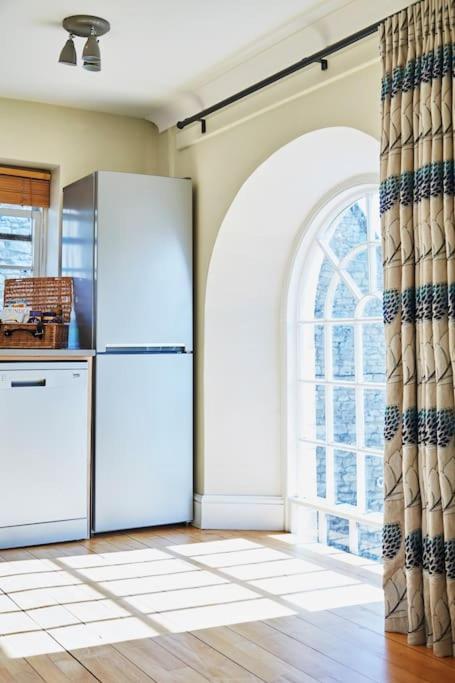3 Bedroom Converted Chapel In Historic Oundle Luaran gambar